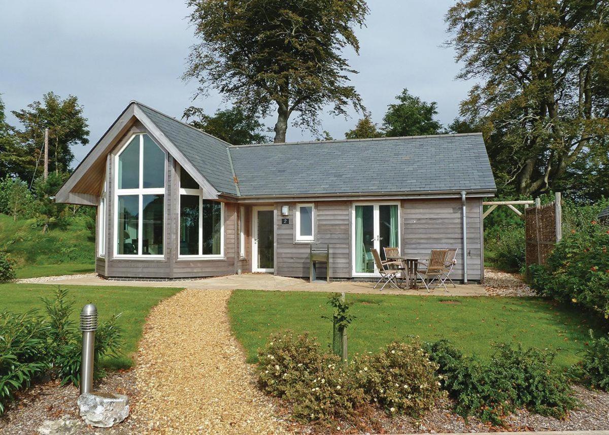 Swandown Lodges Chard Bagian luar foto